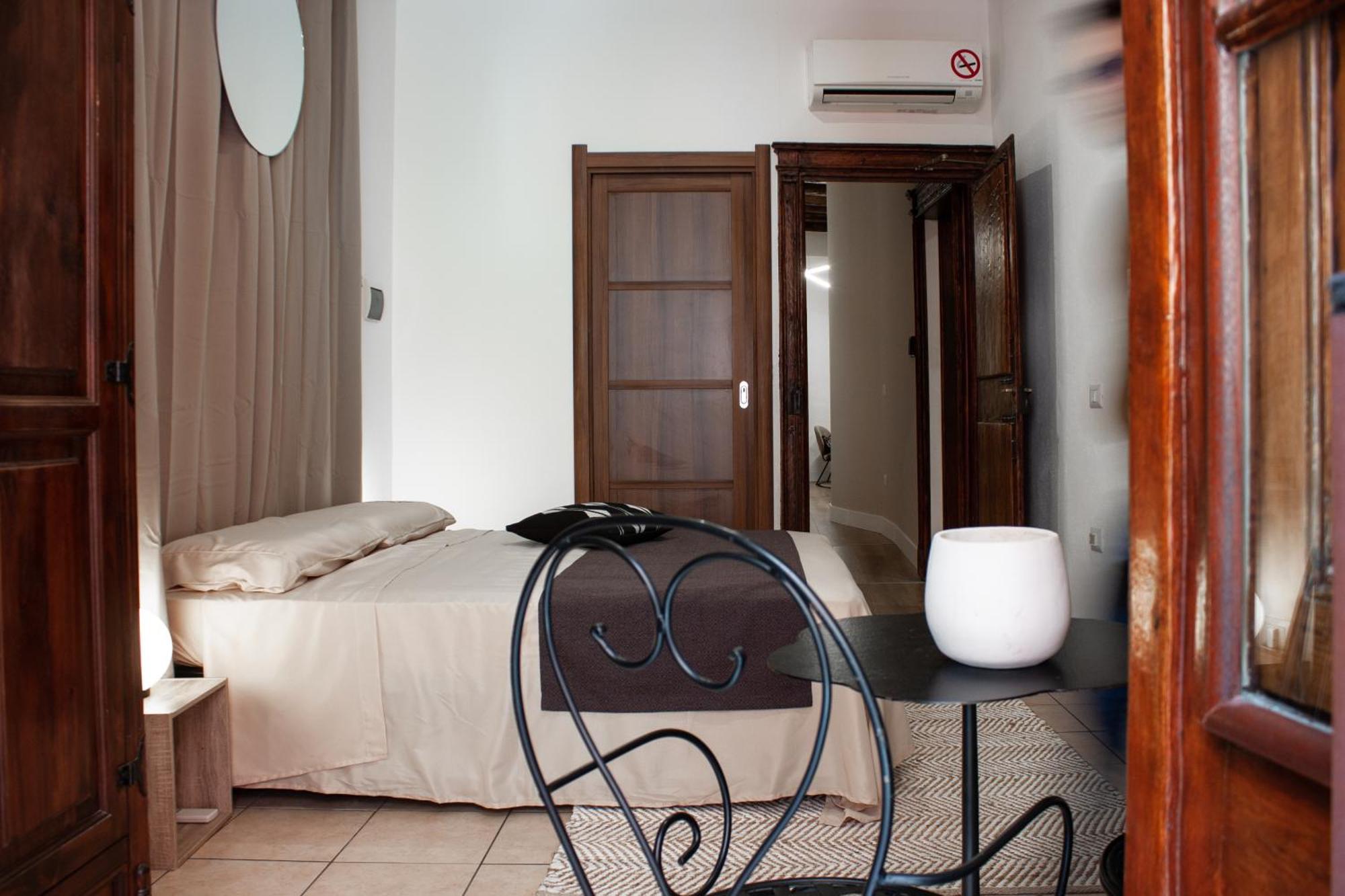 Castello'S Rooms Κάλιαρι Εξωτερικό φωτογραφία